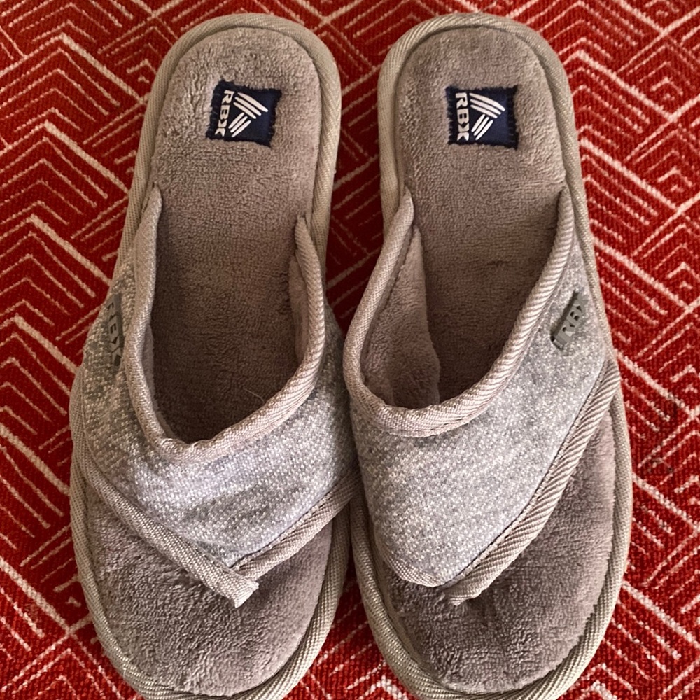 Reebox Gray Slippers